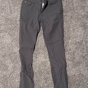 NWOT Stretch nylon lightweight BOOTCUT utility pants